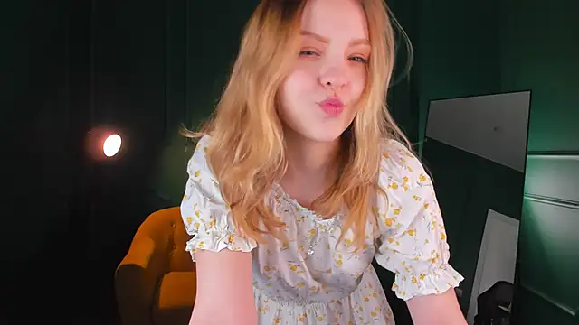 stay with alice online show from 02-15-25, 02:55