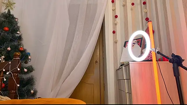 EmmyAmbros online show from 01-14-26, 10:47