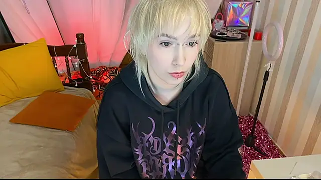 EmmyAmbros online show from 03-22-26, 07:28