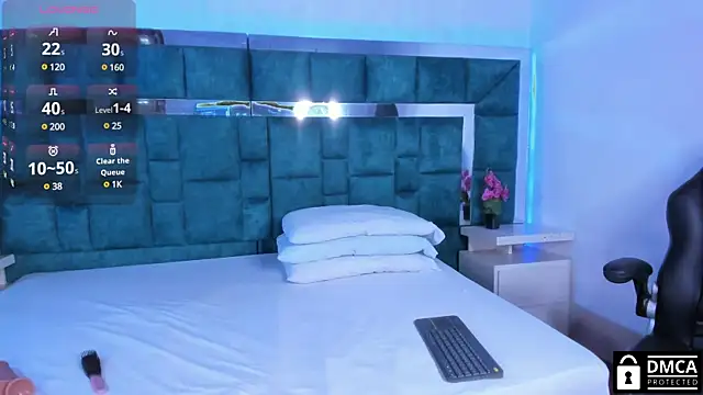 Venus velez  online show from 01-19-25, 01:44