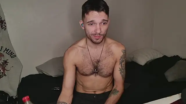 Snapshot of JackDesFeux chatting on 02-06-25, 05:25 JackDesFeux online show from 02-06-25, 05:25