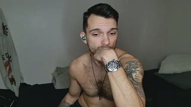 Snapshot of JackDesFeux chatting on 02-14-25, 09:13 JackDesFeux online show from 02-14-25, 09:13