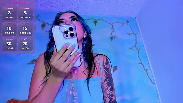 SaturnooStonee online show from 03-19-26, 03:21