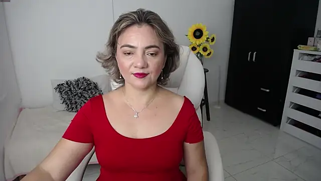 ana milf online show from 02-06-25, 11:54