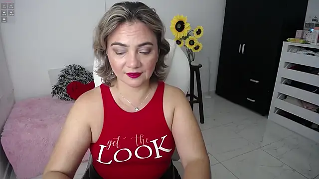 ana milf online show from 02-14-25, 11:10