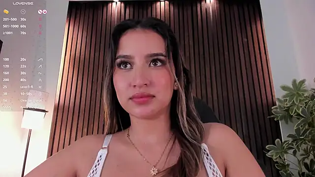 danii hill  online show from 01-29-25, 01:05