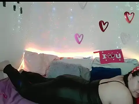 celestehot707rs online show from 02-24-25, 09:20