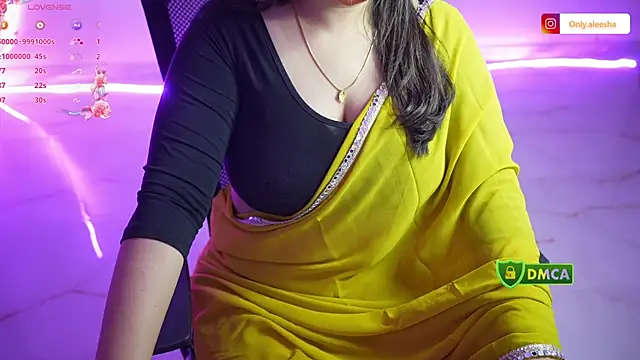 Snapshot of only_aleesha chatting on 11-03-25, 05:14 only aleesha online show from 11-03-25, 05:14