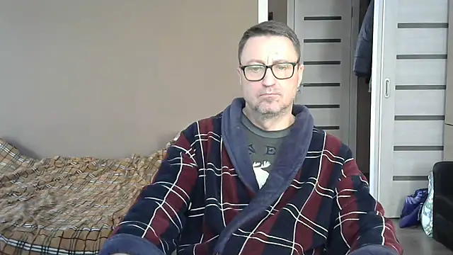 Snapshot of HarrySnake chatting on 02-28-25, 09:47 HarrySnake online show from 02-28-25, 09:47