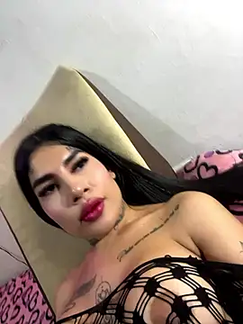 saragill323 online show from 03-04-25, 11:43