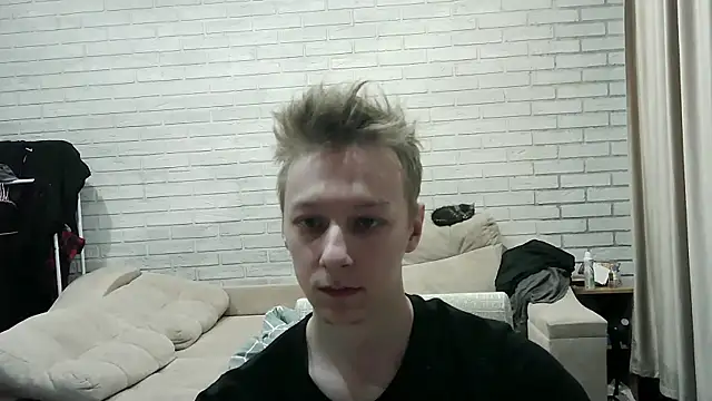 sladkiyoo online show from 01-10-26, 09:33