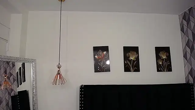 innocentlady  online show from 03-07-25, 12:01