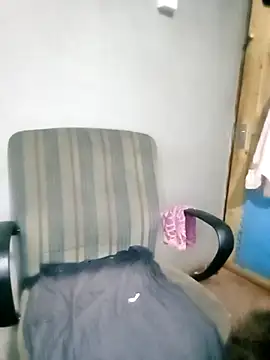 199Gif online show from 04-22-26, 10:33