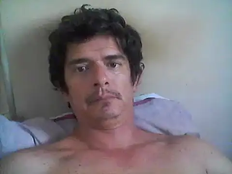 Snapshot of Marobronco chatting on 12-02-24, 06:32 Marobronco online show from 12-02-24, 06:32