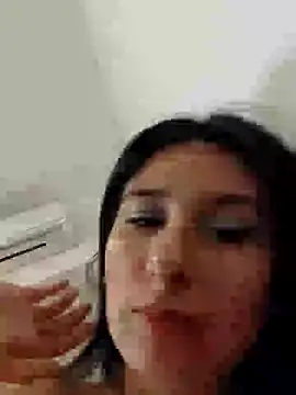 Snapshot of Bigyummmzul chatting on 01-26-25, 09:07 Bigyummmzul online show from 01-26-25, 09:07