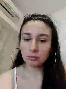 Snapshot of Bigyummmzul chatting on 02-07-25, 03:45 Bigyummmzul online show from 02-07-25, 03:45