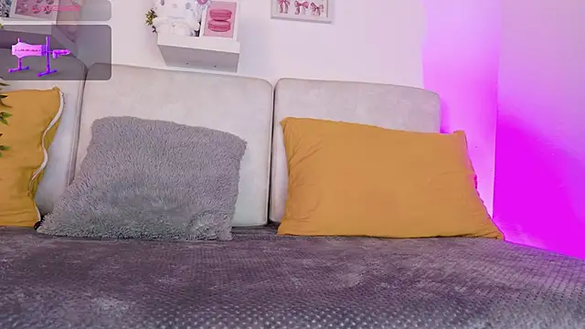 Malka Burning online show from 04-17-26, 08:12