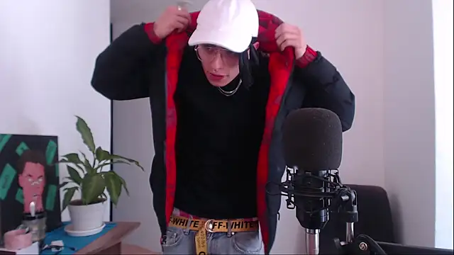 Snapshot of jay_dimarco2 chatting on 02-27-26, 01:00 jay dimarco2 online show from 02-27-26, 01:00