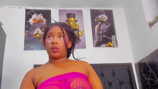 Snapshot of kriixtybrown chatting on 10-10-25, 01:37 kriixtybrown online show from 10-10-25, 01:37