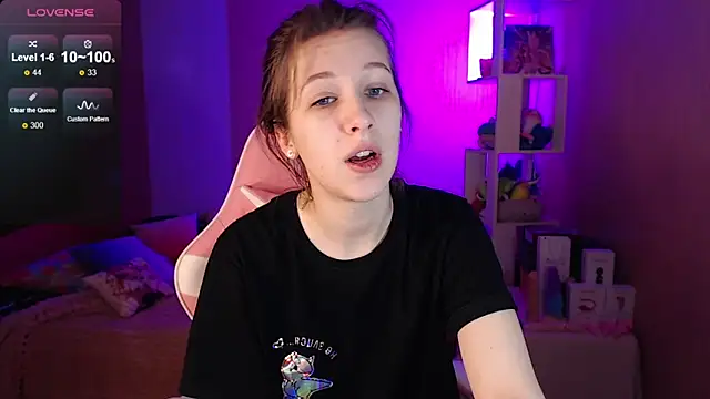 ur kitty   online show from 01-12-25, 01:05