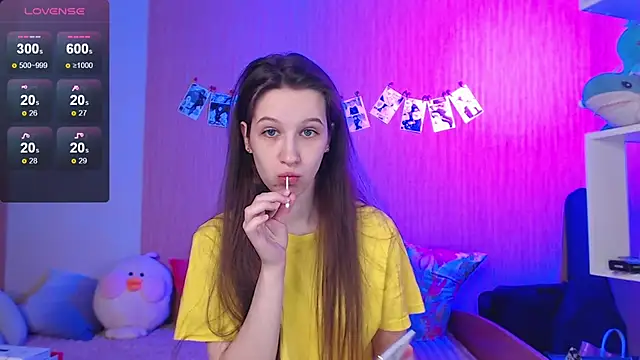 ur kitty   online show from 10-12-25, 02:05