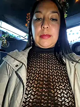 Bella keny online show from 02-06-25, 10:43