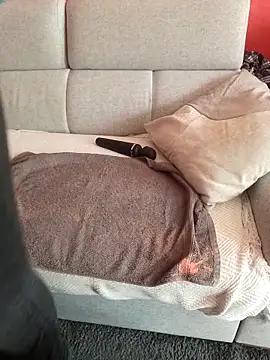 cruellaculdenfer67 online show from 09-30-25, 08:19