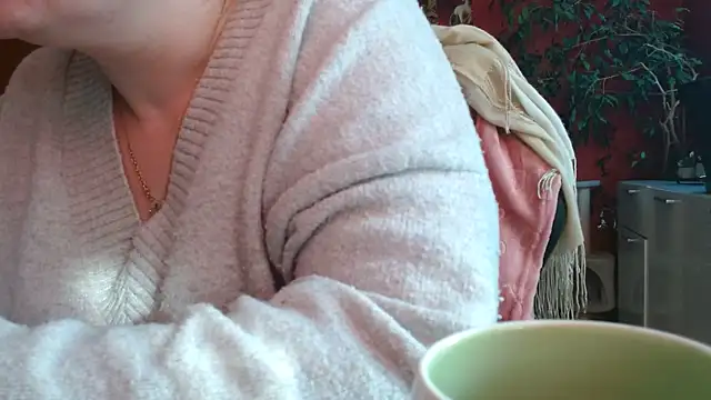 cruellaculdenfer67 online show from 02-02-26, 09:19