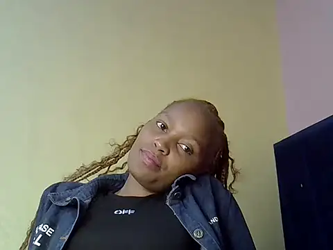 Snapshot of Seexy_nita chatting on 03-28-26, 07:46 Seexy nita online show from 03-28-26, 07:46