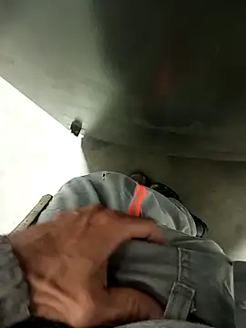 Snapshot of Din0071 chatting on 01-23-25, 11:26 Din0071 online show from 01-23-25, 11:26