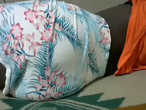 queen sessely12 online show from 02-19-25, 06:54