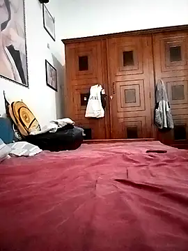 Heman100492 online show from 02-12-25, 11:29