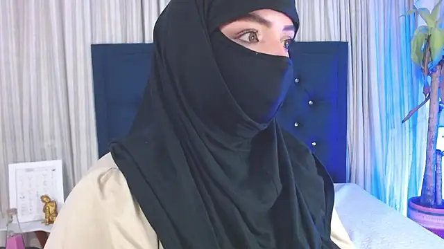 Snapshot of Uzra_hayed chatting on 12-28-24, 11:05 Uzra hayed online show from 12-28-24, 11:05