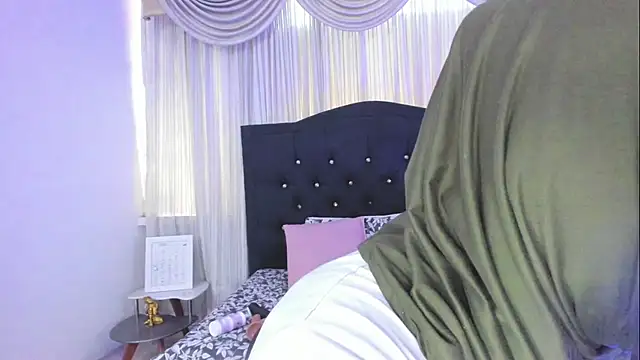 Uzra hayed online show from 02-14-26, 03:53