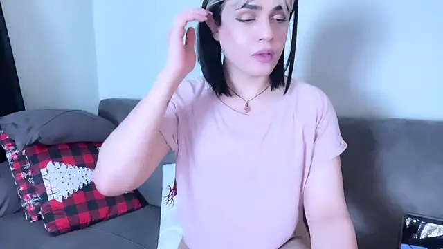 Arab tgirl online show from 03-27-26, 09:58