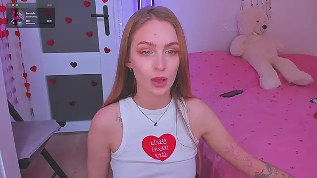 Snapshot of Kamila_icee chatting on 02-23-25, 11:14 Kamila icee online show from 02-23-25, 11:14