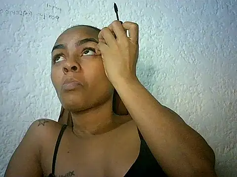 Bellabeltrann online show from 04-02-26, 11:41