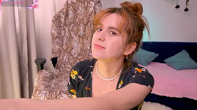 Snapshot of Lisa_sweetheels chatting on 02-26-25, 03:19 Lisa sweetheels online show from 02-26-25, 03:19