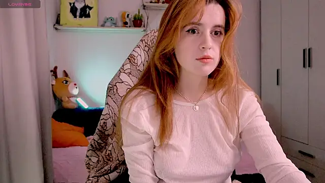 Snapshot of Lisa_sweetheels chatting on 03-08-25, 03:13 Lisa sweetheels online show from 03-08-25, 03:13