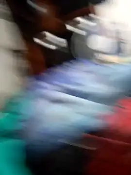 Snapshot of Akonam3000 chatting on 09-18-25, 01:24 Akonam3000 online show from 09-18-25, 01:24