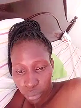 LOVELY-2BERRY online show from 03-06-26, 05:59