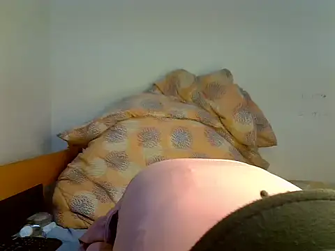 Snapshot of Pretty_savage3 chatting on 01-13-25, 05:33 Pretty savage3 online show from 01-13-25, 05:33