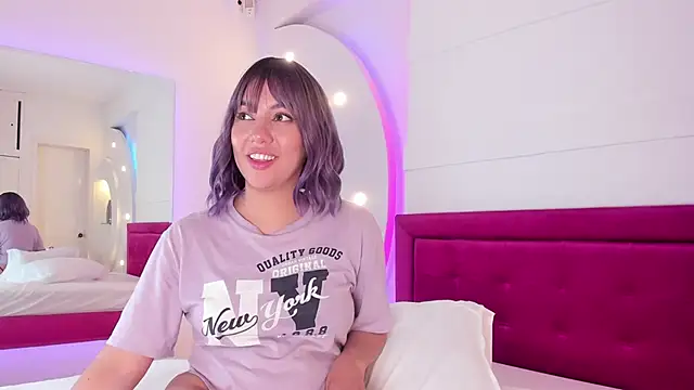 AliceHanz online show from 12-27-24, 07:18