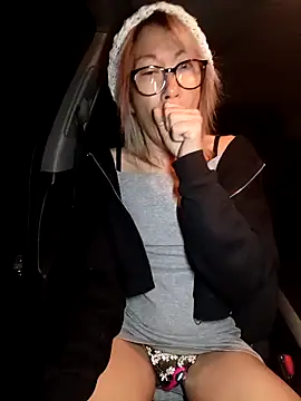 Timide girl2 online show from 12-17-25, 05:13