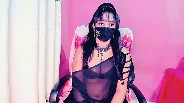 Snapshot of Lexi_Lore_X chatting on 07-13-26, 04:43 Lexi Lore X online show from 07-13-26, 04:43
