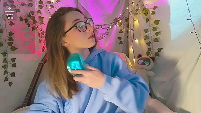 Snapshot of monlight__dana chatting on 12-09-24, 09:39 monlight dana online show from 12-09-24, 09:39