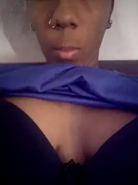 Snapshot of -_Anny_- chatting on 11-07-25, 07:14 - Anny - online show from 11-07-25, 07:14