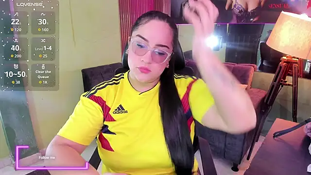 Sofiia davis23 online show from 06-17-26, 02:51