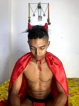 Demiansteven2 online show from 10-28-25, 04:31