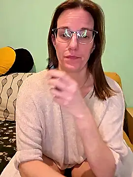 SpiceLea online show from 01-09-26, 04:10